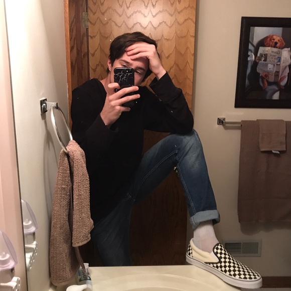 Meet your Posher, Teagan - Picture 1 of 1